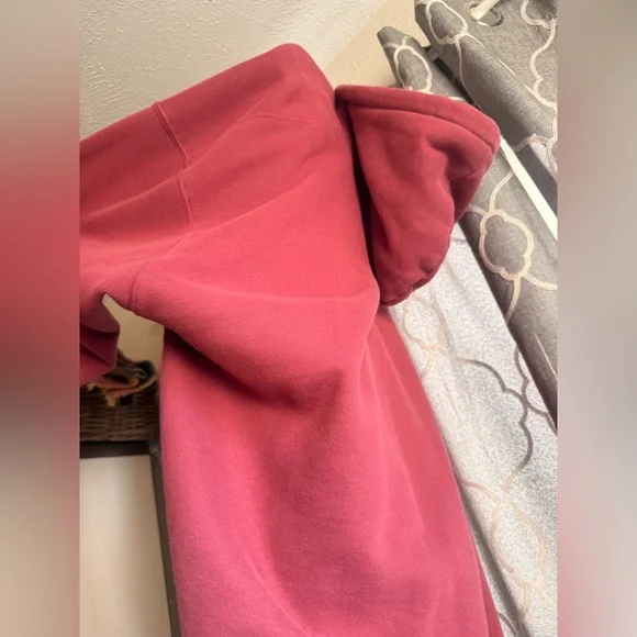 Comfrt Berry Hoodie sweatshirt - Picture 4 of 6